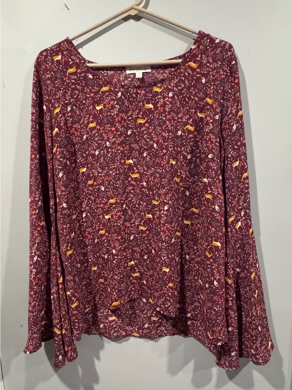 Women's Long-Sleeve Floral Fox Print Top - Burgundy